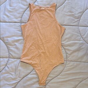 SKIMS Highneck Bodysuit in Ochre - M